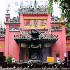 Palace of the Jade Emperor - Ho Chi Minh City tours