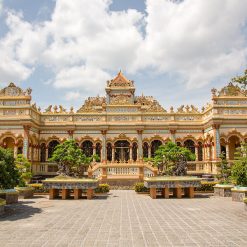 Vinh Trang pagoda - Ho Chi Minh City tour